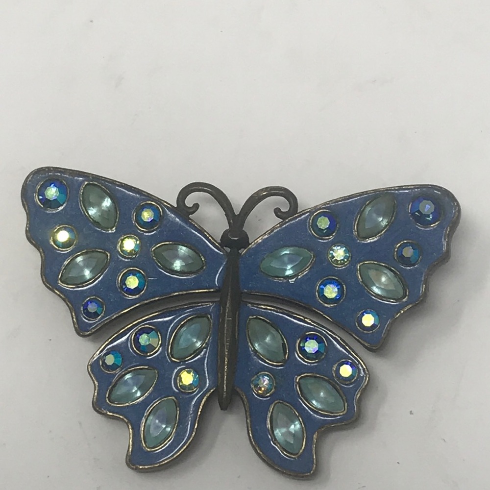 NR Butterfly brooch